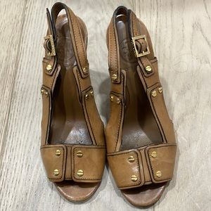 Designer Tory Burch Brown leather heels with Gold Hardware, Size 6.5